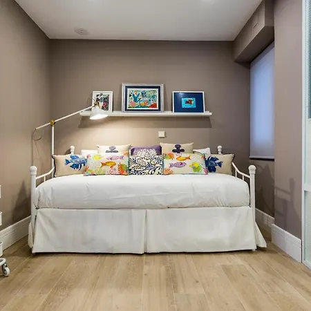 Апартаменты Gran Vivienda En La Rambla!